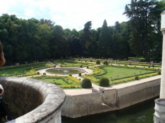 Castelele de pe Valea Loarei ...unde istoria ramane in picioare si arta e la ea acasa