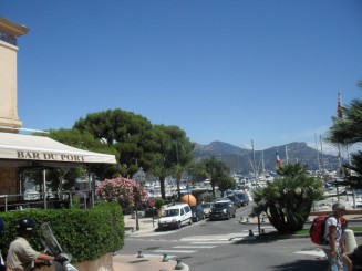 Cap Ferrat-le sentier litoral