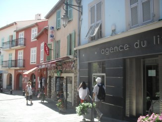 Cap Ferrat-le sentier litoral