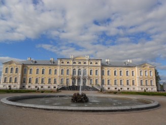 Plalatul Rundale - gradinile