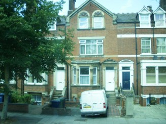 casa in stil engkezesc