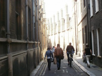 strada in Cambrige