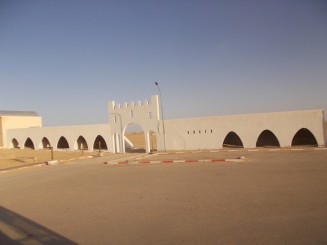 intrarea in desert prin poarta...