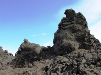 Islanda Dimmuborgir (Castele intunecate)