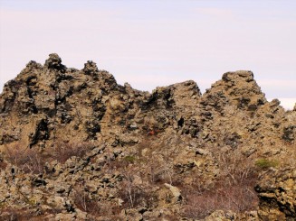 Islanda Dimmuborgir (Castele intunecate)