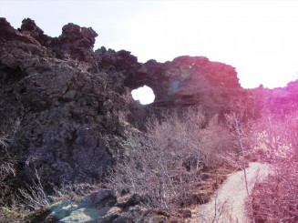 Islanda Dimmuborgir (Castele intunecate)