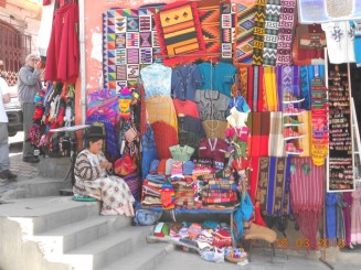 Oameni, culori, strazi