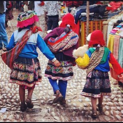 Piata-bazar Pisac