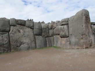 Saqsayhuaman