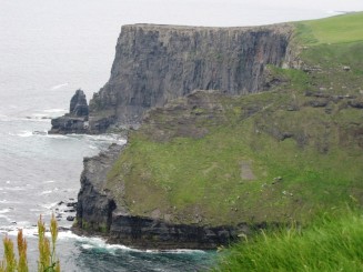 Irlanda, Cliffs of Moher sau eterna si magnifica batalie intre ocean si uscat