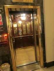 Piata San Martin- Hotel Bolivar