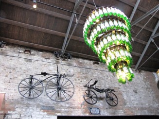 Irlanda, Dublin si brandurile sale:pub-uri, bere Guinness, muzica si dansuri irish live