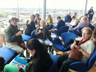 Irlanda, Dublin si brandurile sale:pub-uri, bere Guinness, muzica si dansuri irish live