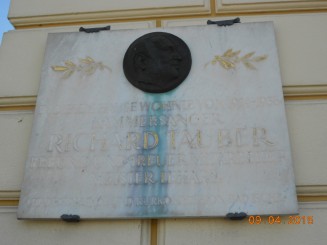 Placa memoriala - casa lui Richard Tauber