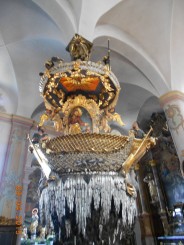 Biserica Maria Kronung-interior6-6-6Amvonul pescarilor