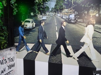 Pe urmele Beatles-ilor