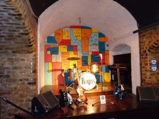 Pe urmele Beatles-ilor