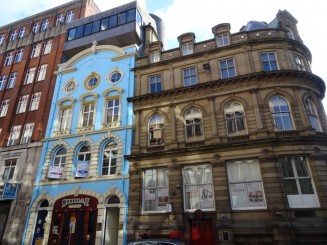 Pe urmele Beatles-ilor