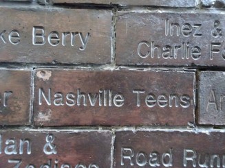 Pe urmele Beatles-ilor