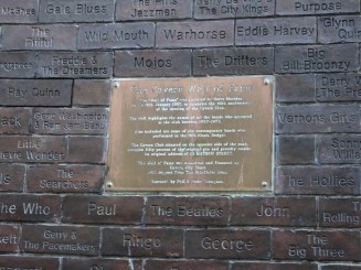 Pe urmele Beatles-ilor