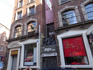 Pe urmele Beatles-ilor