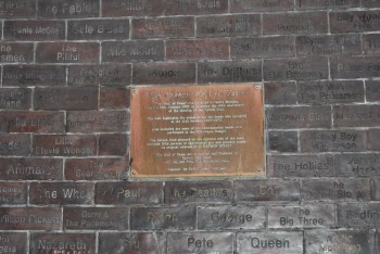 Pe urmele Beatles-ilor