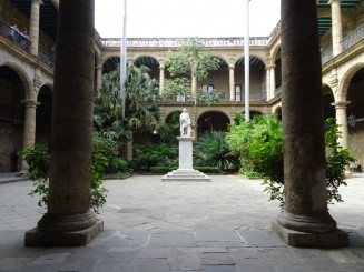 Pe urmele lui Hemingway şi nu numai!!