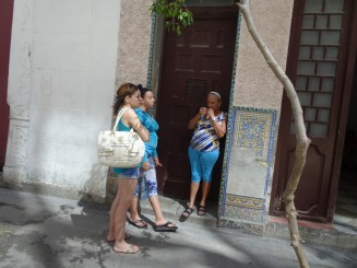 Forfota străzii, oameni, stări şi atitudini