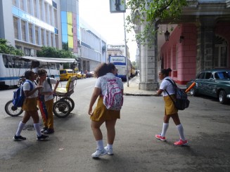 Forfota străzii, oameni, stări şi atitudini