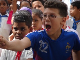 Forfota străzii, oameni, stări şi atitudini