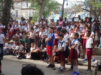 Forfota străzii, oameni, stări şi atitudini