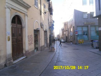 un oras cu amprenta vizibil catalana , un oras ce merita vizitat daca esti in zona