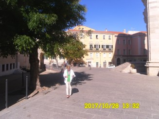 un oras cu amprenta vizibil catalana , un oras ce merita vizitat daca esti in zona