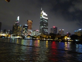 Croazieră pe râul Saigon