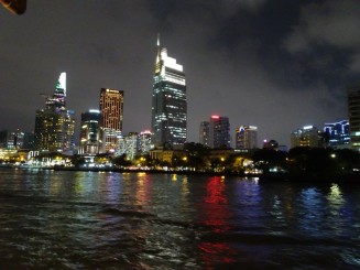 Croazieră pe râul Saigon