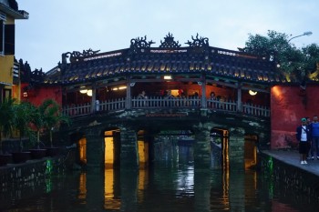 Podul Acoperit Japonez