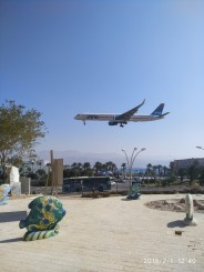 Aterizare..aeroport in centrul orasului