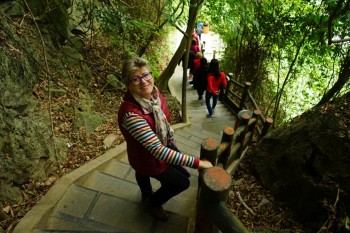 Ha Long Bay - Una din Cele şapte Minuni ale Naturii