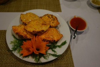 Ha Long Bay - Una din Cele şapte Minuni ale Naturii