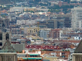 vedere de langa Muzeul National de Arta Catalana