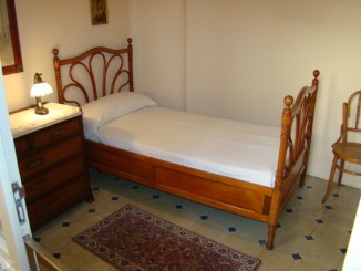 Pedrera - apartament - camera servitorilor - singura fara fereastra