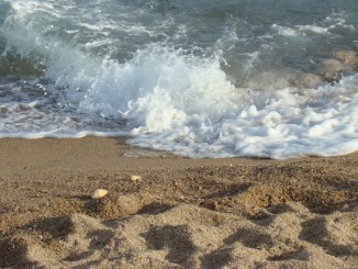 Calella - plaja ar putea parea fina in poze, dar nu e