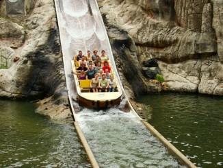 Port Aventura - Tutuki Splash