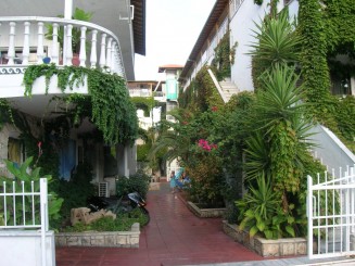 Hanioti, Halkidiki