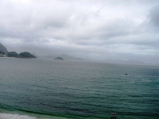 Oceanul vazut de pe terasa hotelului