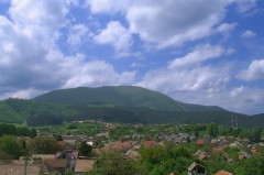 Muntii Codlei si Muntii Persani