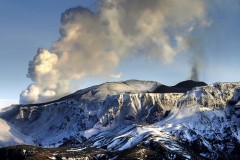 Norul vulcanic ii determina pe britanici sa renunte la zboruri