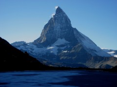 Elvetia - Cantonul Wallis promoveaza turismul alpin