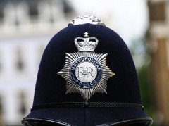 Turistii din Londra avertizati in legatura cu falsii politisti