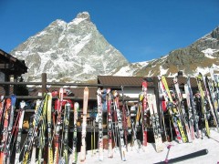 Italia, cea mai convenabila destinatie de ski